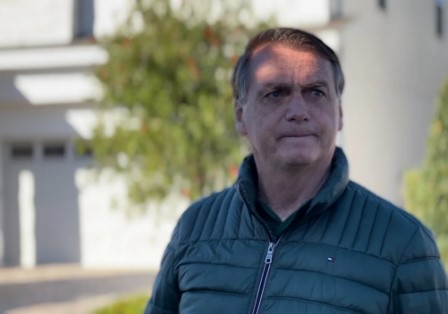 Bolsonaro decide ficar em Orlando pelo menos até o de fevereiro - Antena Política